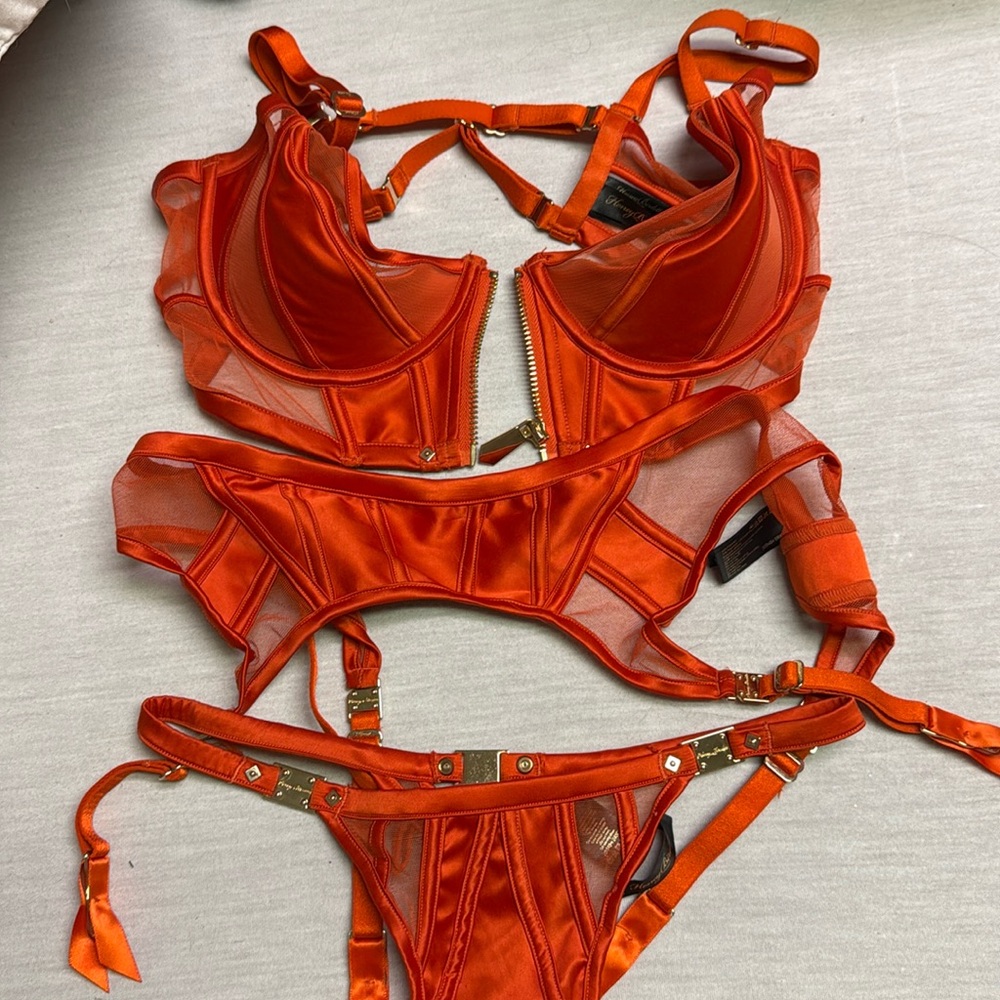 Erica 3 piece set